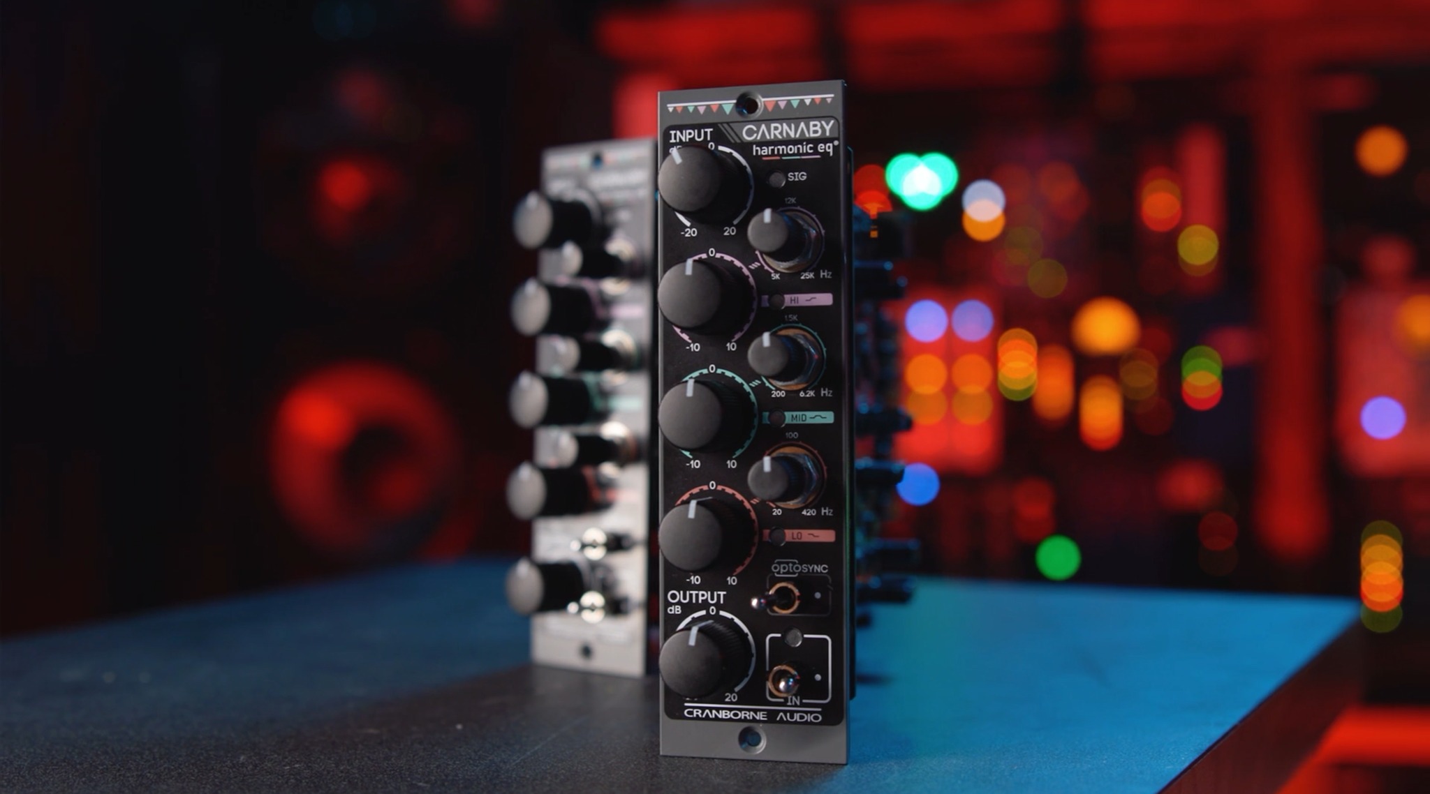 Carnaby 500 Pair Lifestyle Image