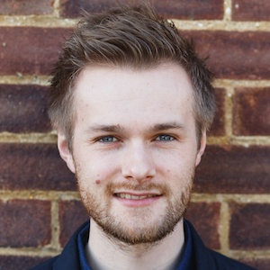 Hi. I'm Elliott. Nice to meet you.